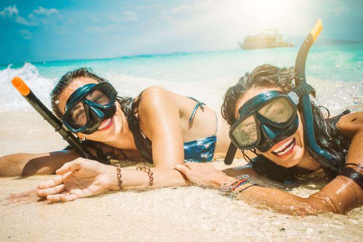 Snorklers on the beach